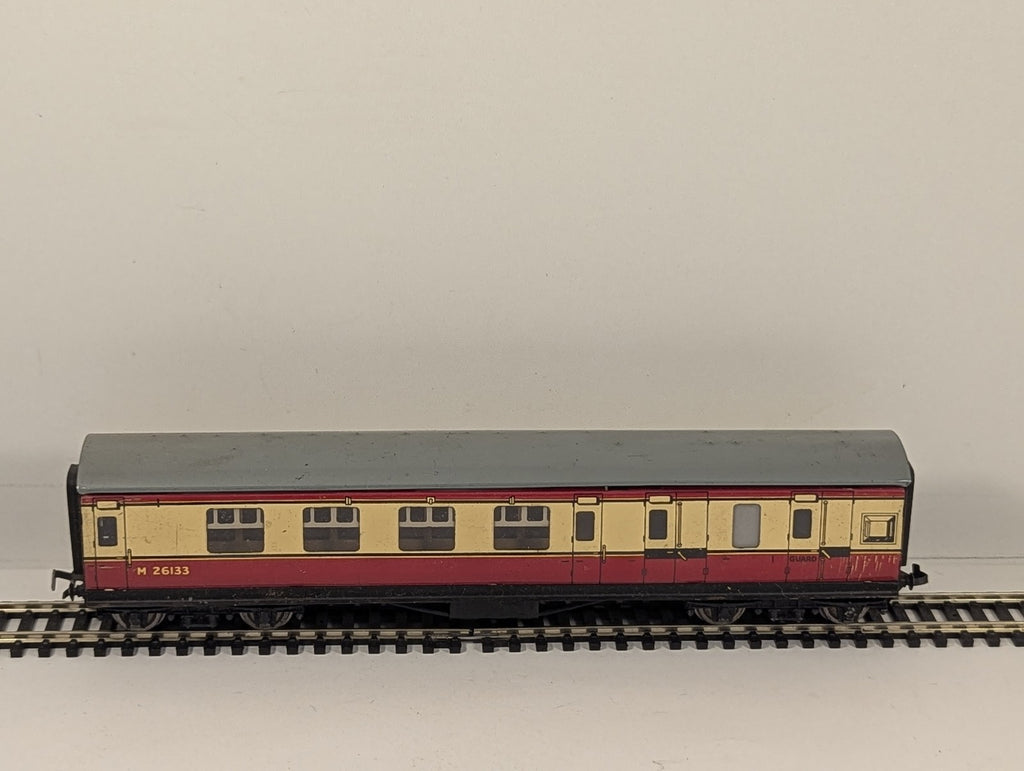 Hornby Dublo OO Gauge BR LMR Corridor Brake Second Coach Passenger Coach M 26133