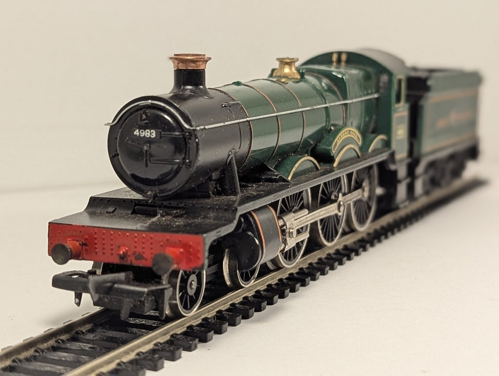 Hornby OO Gauge GWR Hall Class 4-6-0 'Albert Hall' Steam Locomotive 4983