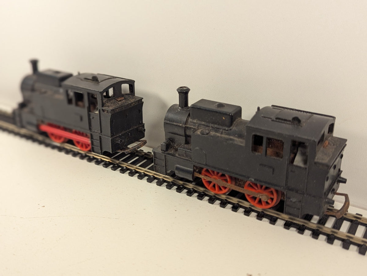 Tri-ang OO Gauge Clockwork Steam Tank Locomotives x2 Spares or Repair