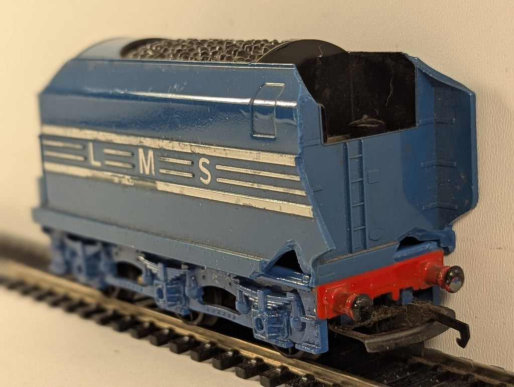 Tri-ang Hornby OO Gauge Coronation Class Streamlined Tender