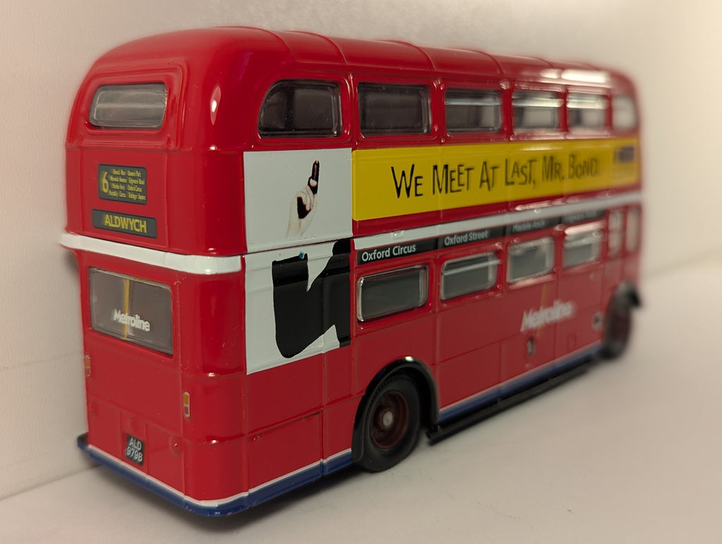 Corgi 1:50 AEC Routemaster Metroline Die-cast Model Bus RM1979