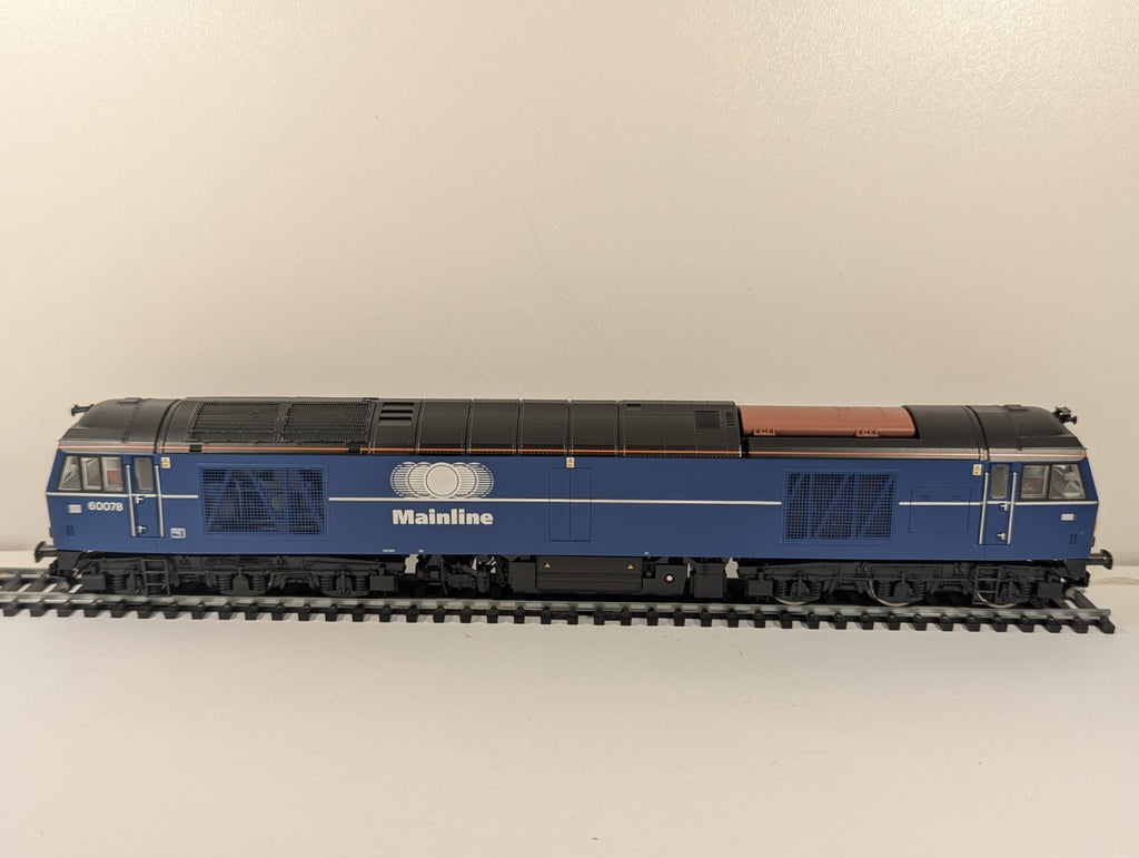 Hornby OO Gauge R2490 Class 60 60078 DCC Ready Loco