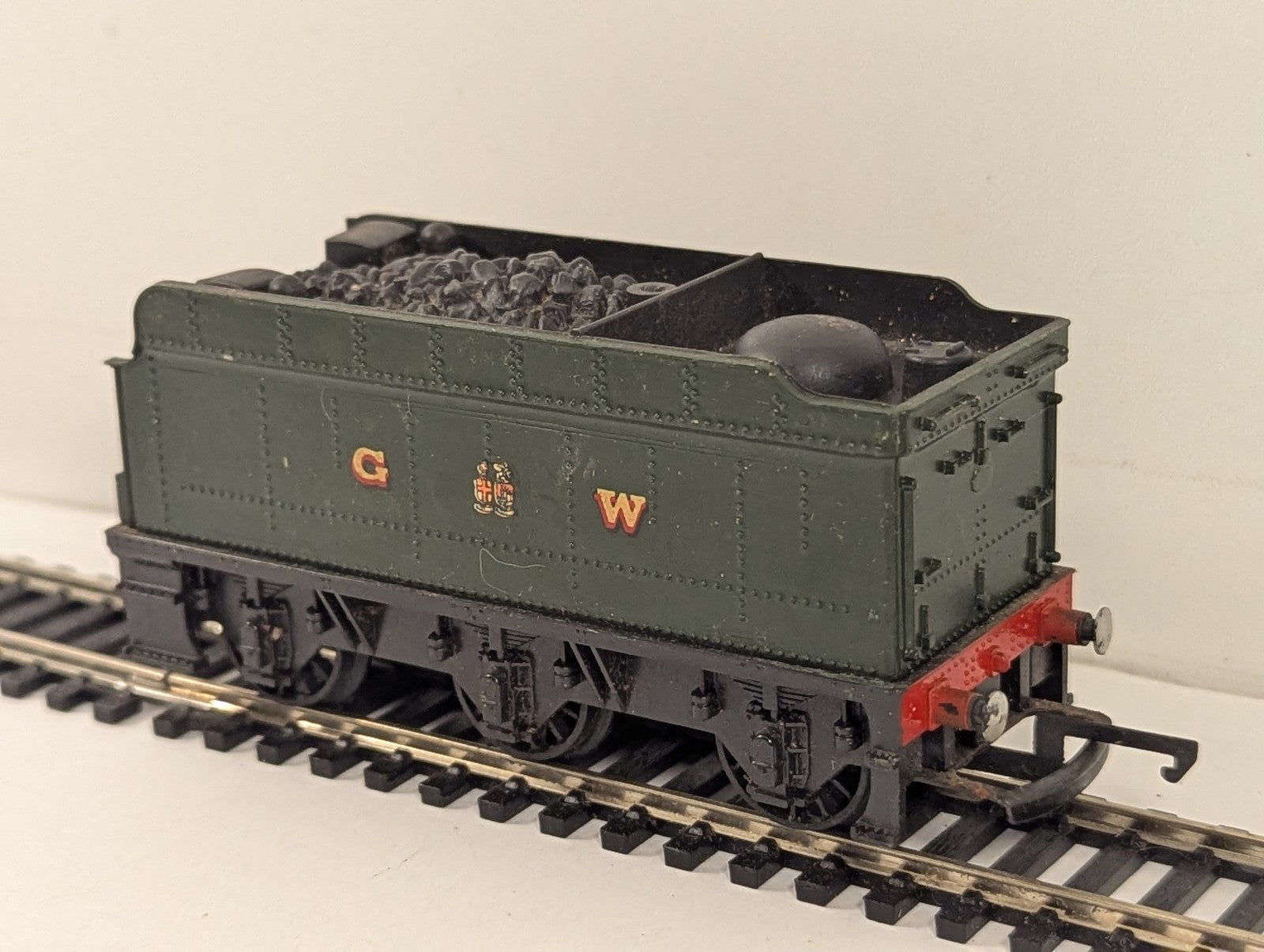 Tri-ang OO Gauge GWR 6-Wheel Tender GWR Green
