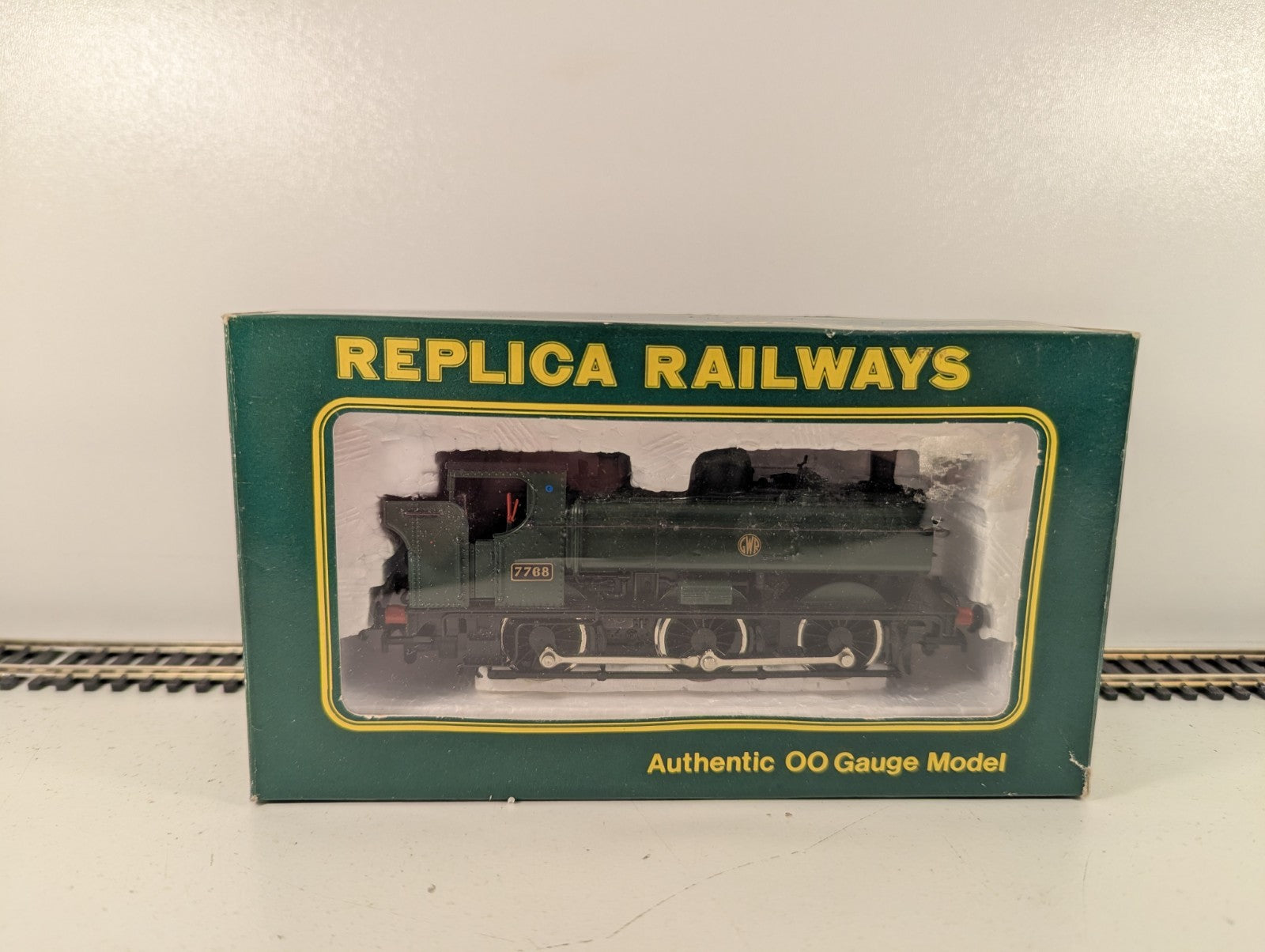 Replica Railways GWR 57xx Pannier Tank Shirtbutton Logo