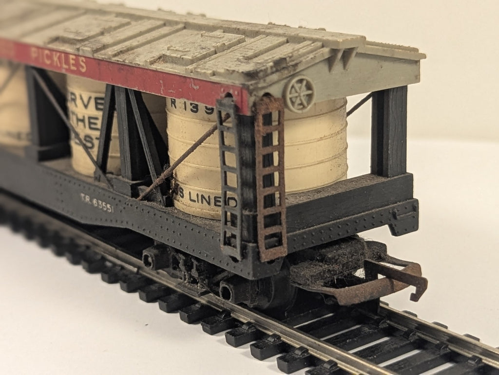 Tri-ang Railways R139 OO Gauge "Westwood Pickles" Pickle Van - Some Rust