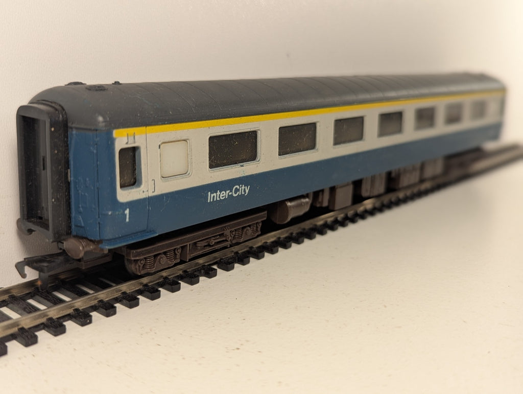 Airfix GMR 54201-8 BR Mk2D First Open Coach E3170 Blue & Grey OO Gauge