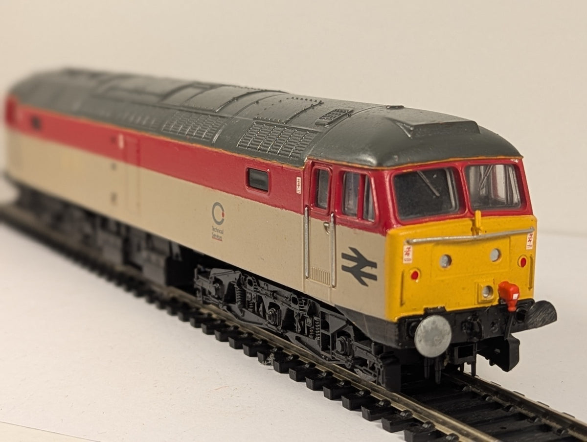 Hornby OO Gauge BR Class 47 Railway Technical Services Red/Grey – Resprayed