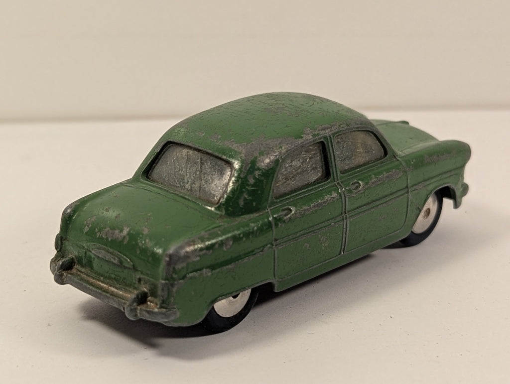Corgi Toys 200 Ford Consul Saloon 1:43 Scale - Chipped Paint