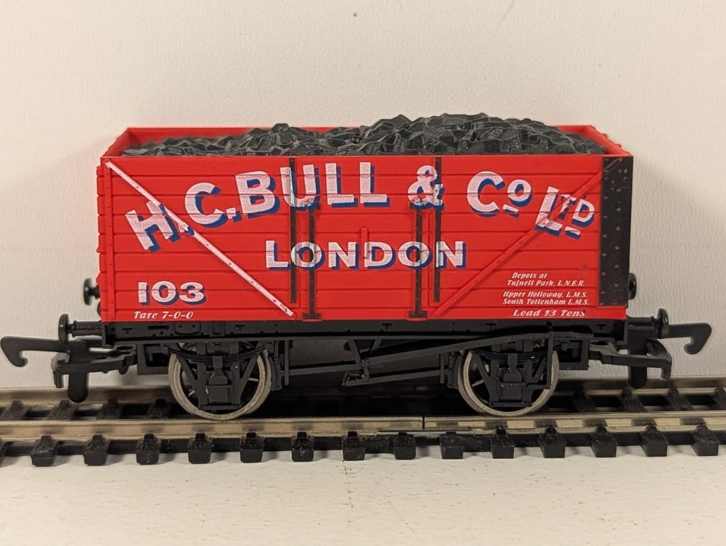 Dapol B681 8 Plank Open Wagon “H.C. Bull & Co Ltd, London”