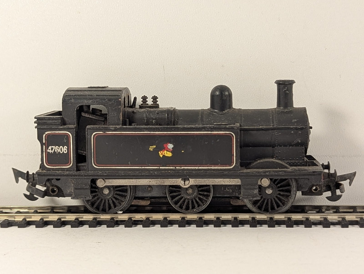 Tri-ang OO Gauge Class 3F Jinty 0-6-0T Steam Locomotive 47606