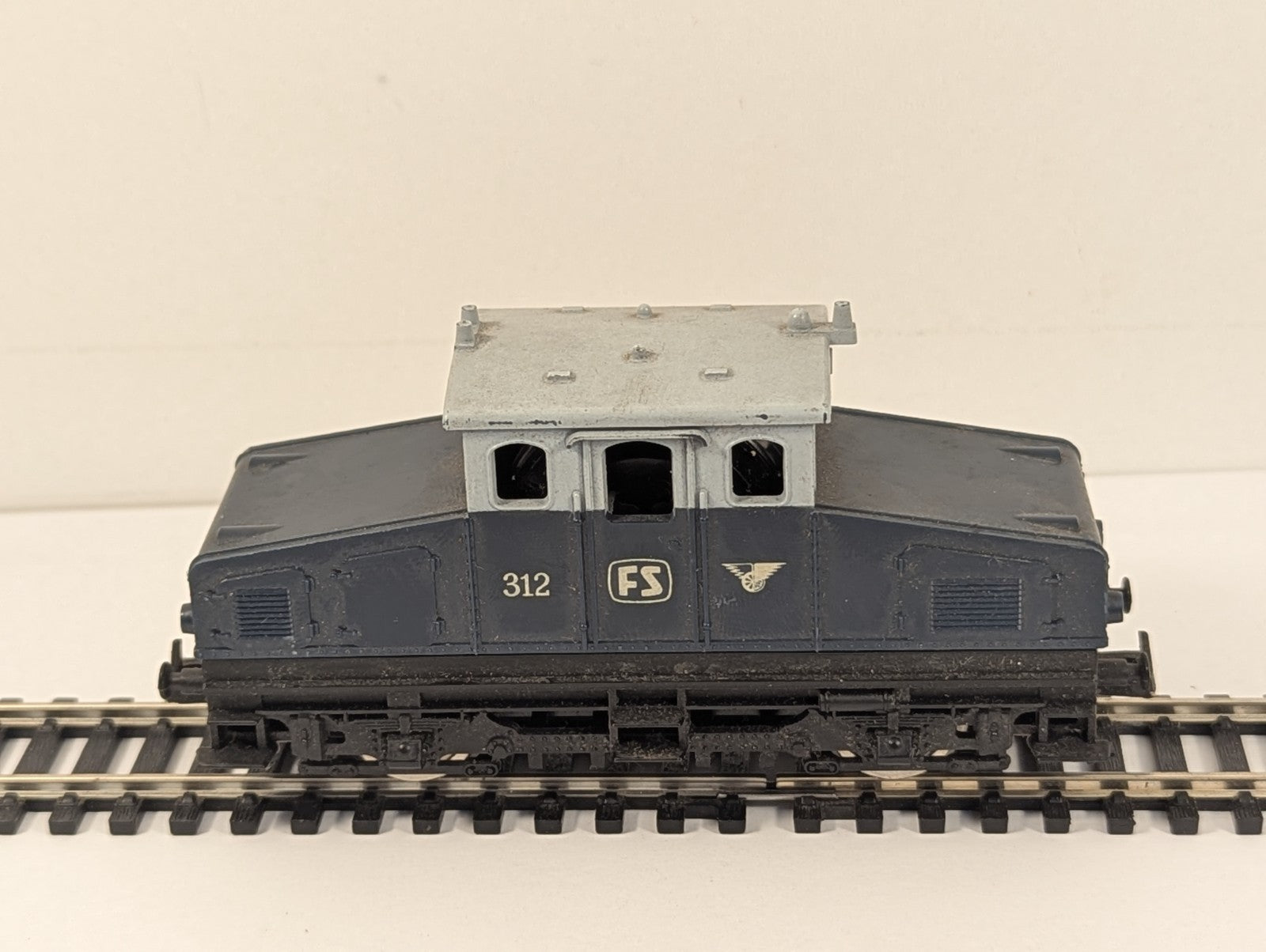 Lima HO Scale FS Class 312 Shunter Diesel Locomotive FS Blue and Green