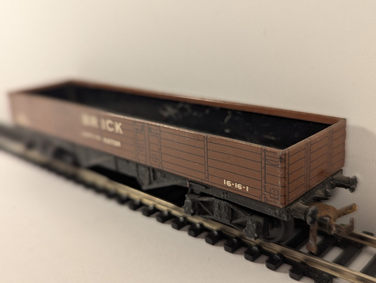 Hornby Dublo OO Gauge BR 50-Ton Brick Wagon 'Empty to Fletton' Goods Wagon