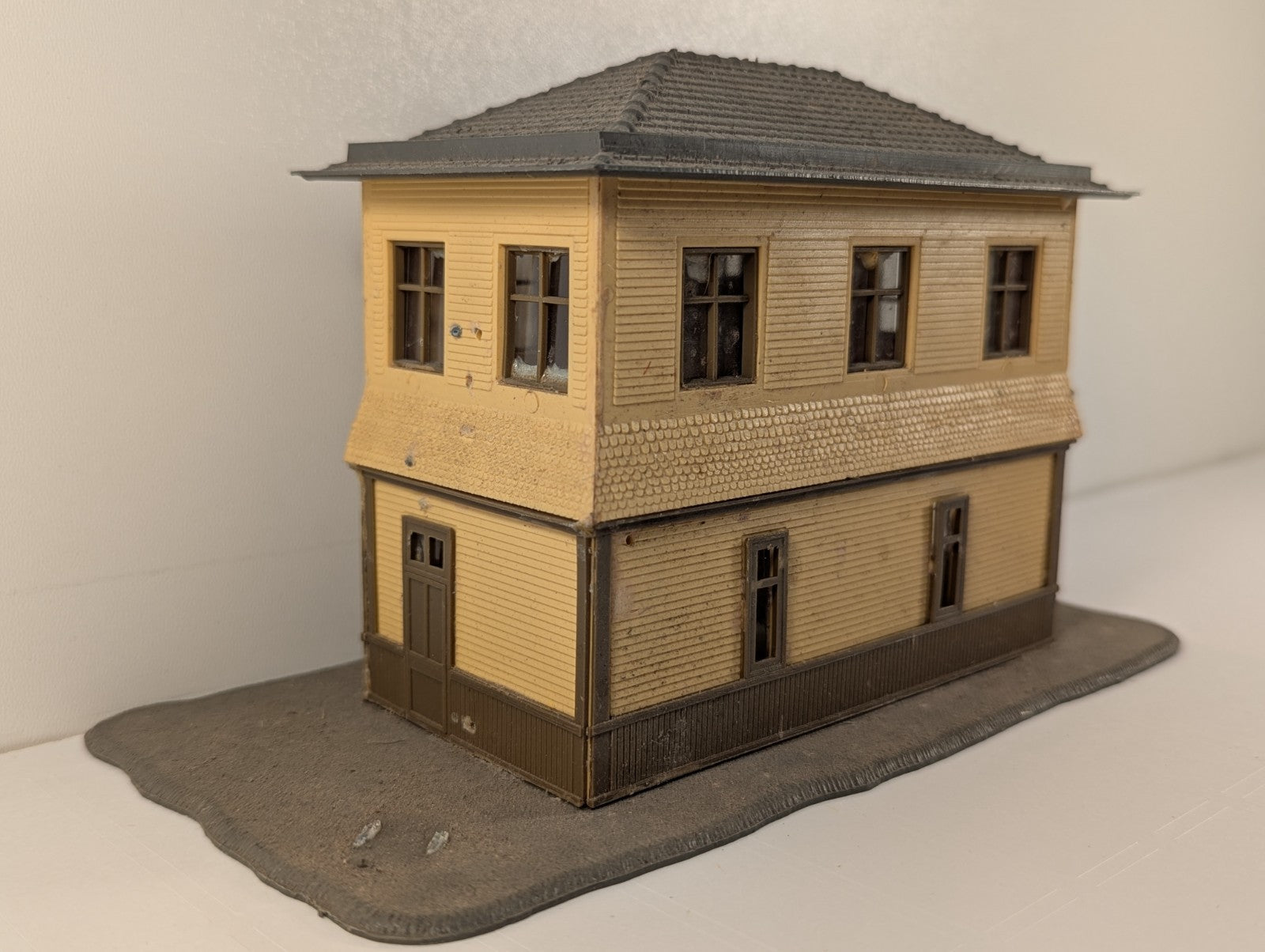 Tyco Kit No. 7773 HO Gauge Interlocking Tower