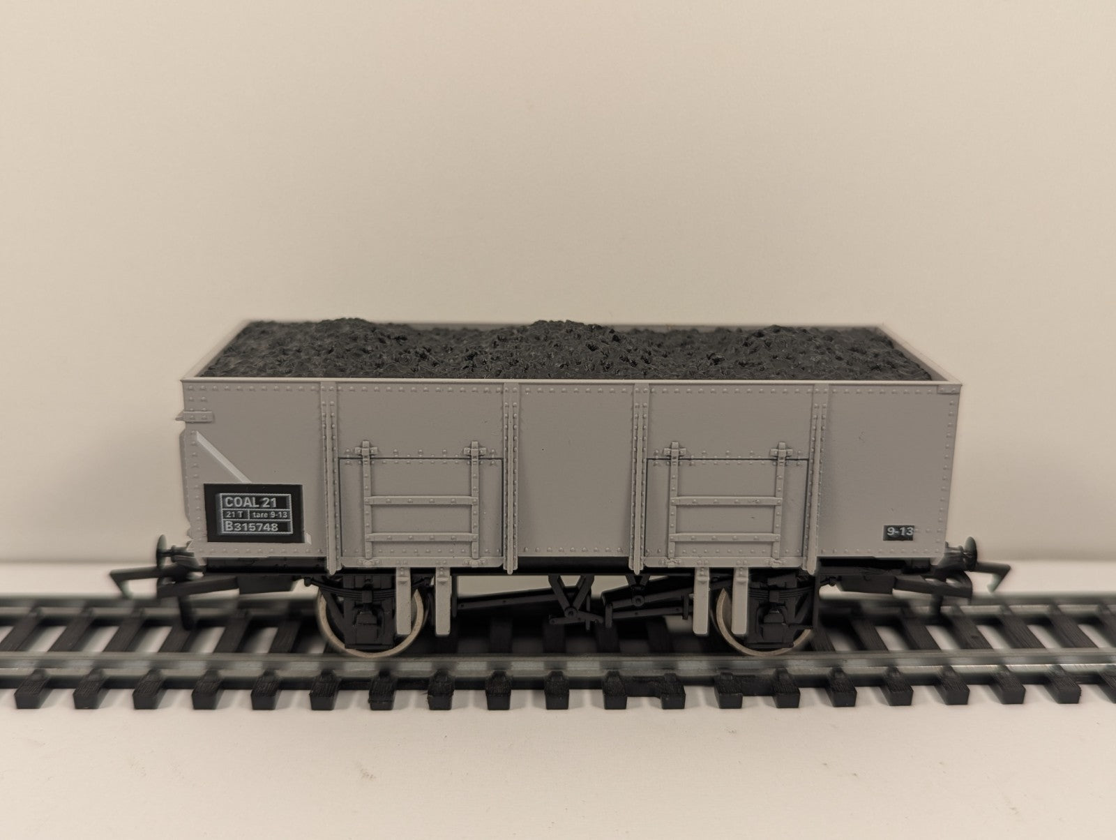 Dapol B679 OO BR 20T Steel Mineral Wagon B315748