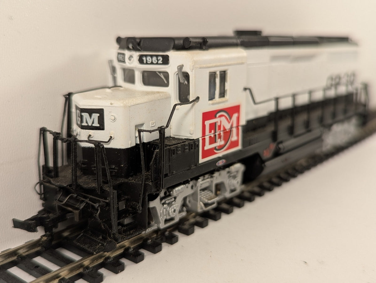 Bachmann Spectrum HO Gauge GP-30 Diesel Locomotive 1962 EMD Demo 41-0820-L7
