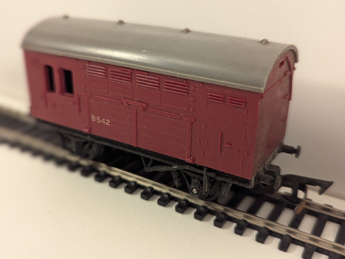 Tri-ang R123 OO Gauge BR Horse Box