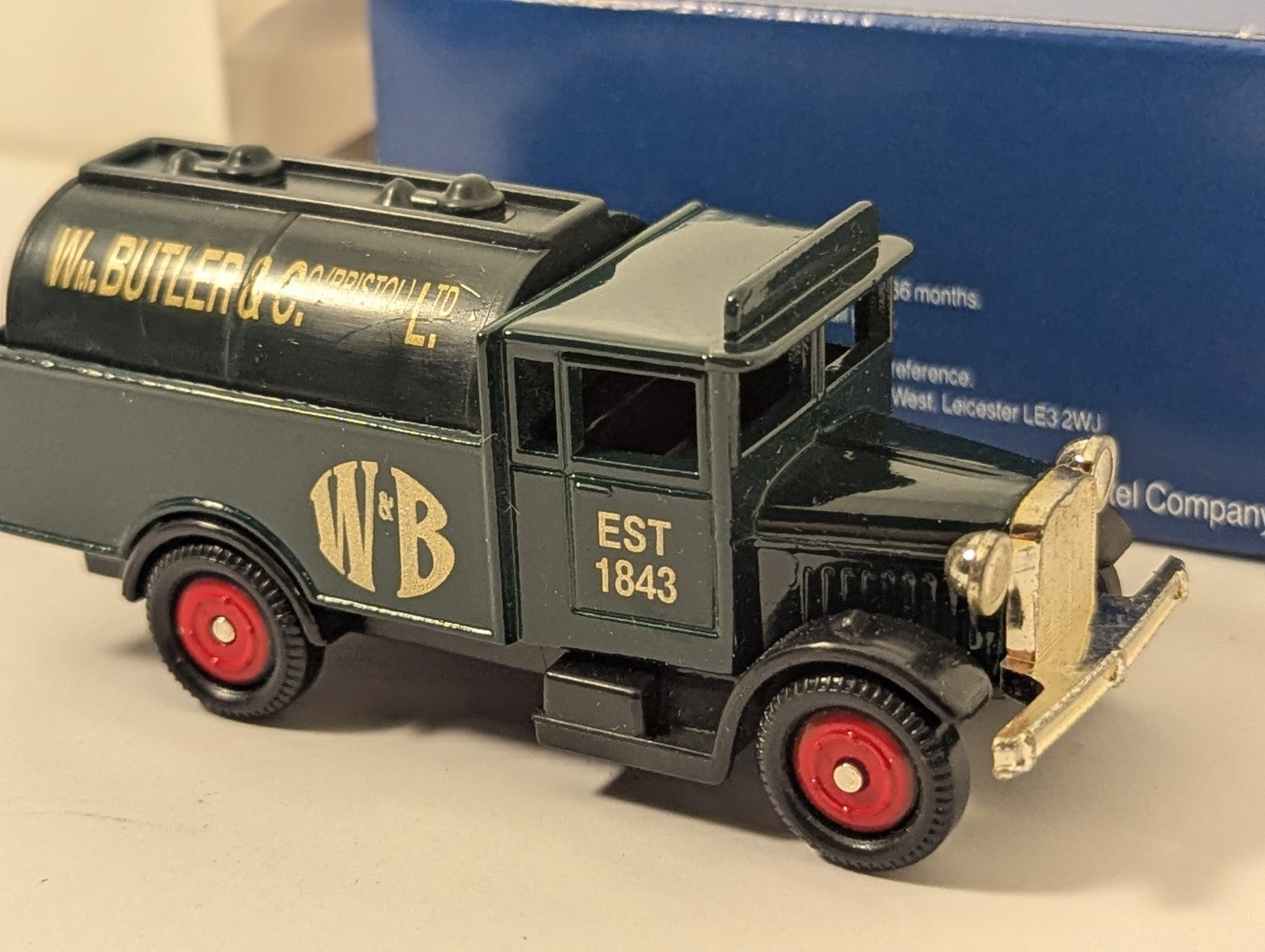 Corgi Cameo Collection Morris Tanker Truck Wm Butler and Co Bristol Ltd
