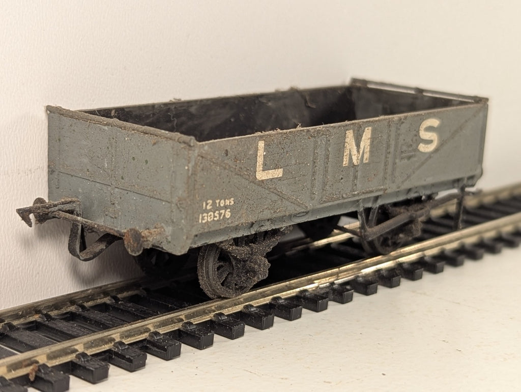 Kitbuilt OO Gauge 5 Plank Open Wagon Goods Wagon 138576 LMS Grey
