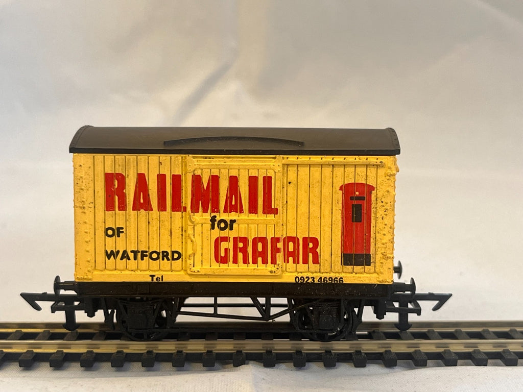 Graham Farish OO Gauge Railmail for Grafar Vent Van