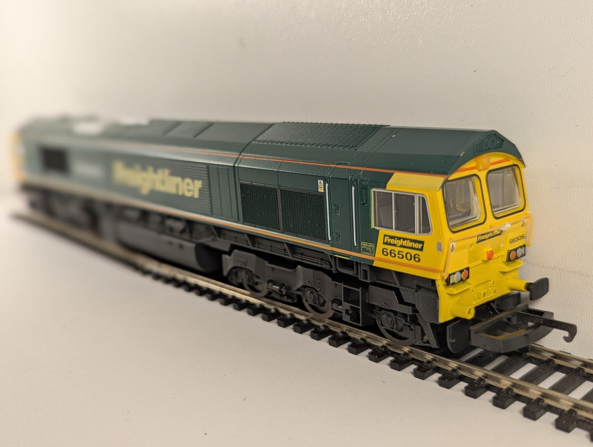 Lima OO Gauge Class 66 506 'Crewe Regeneration' Diesel Locomotive 66506