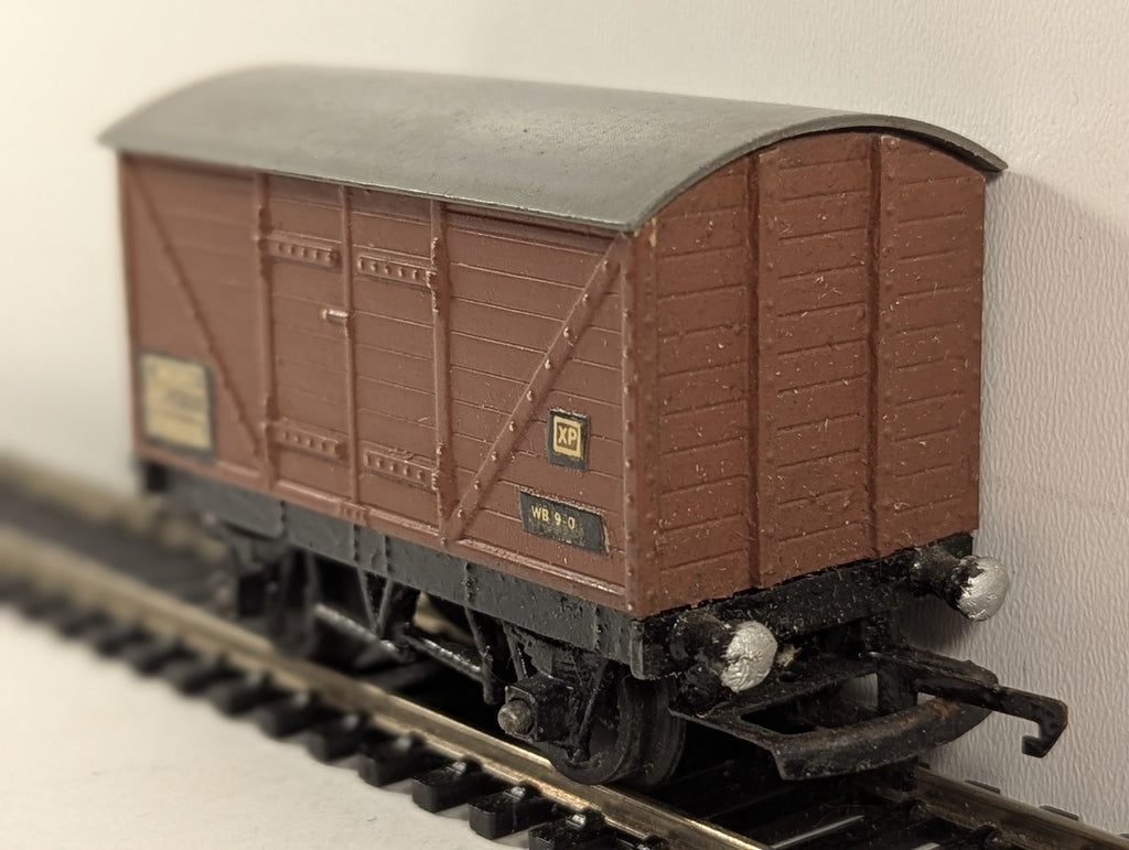 Tri-ang OO Gauge BR 12T Covered Goods Van Goods Wagon E300216 BR Bauxite R11