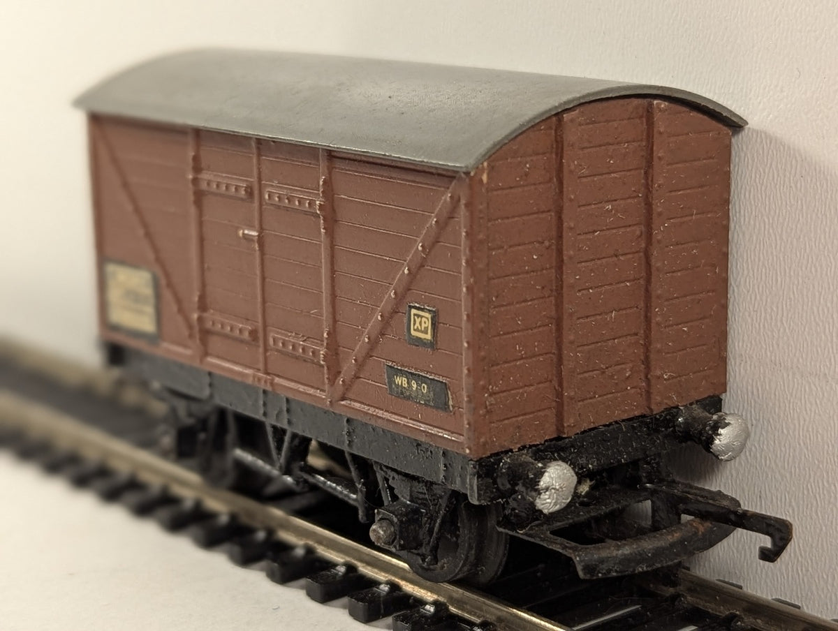 Tri-ang OO Gauge BR 12T Covered Goods Van Goods Wagon E300216 BR Bauxite R11