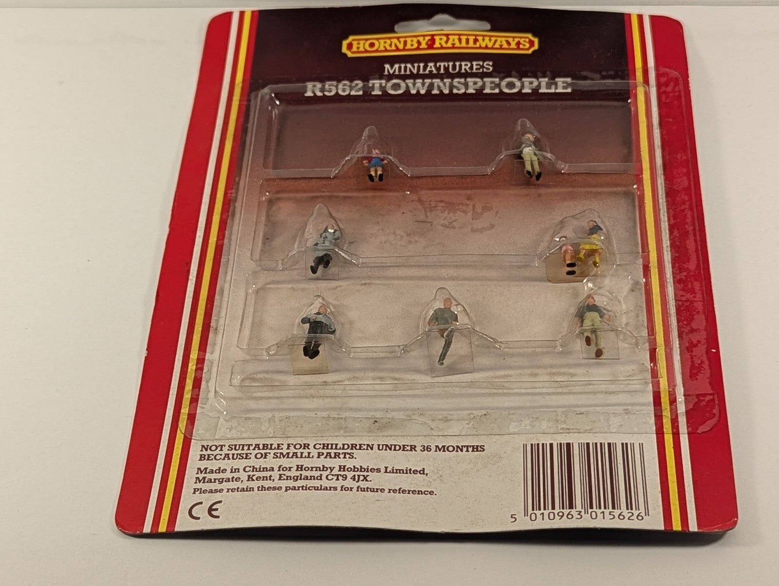 Hornby OO Gauge Townspeople Figures R562
