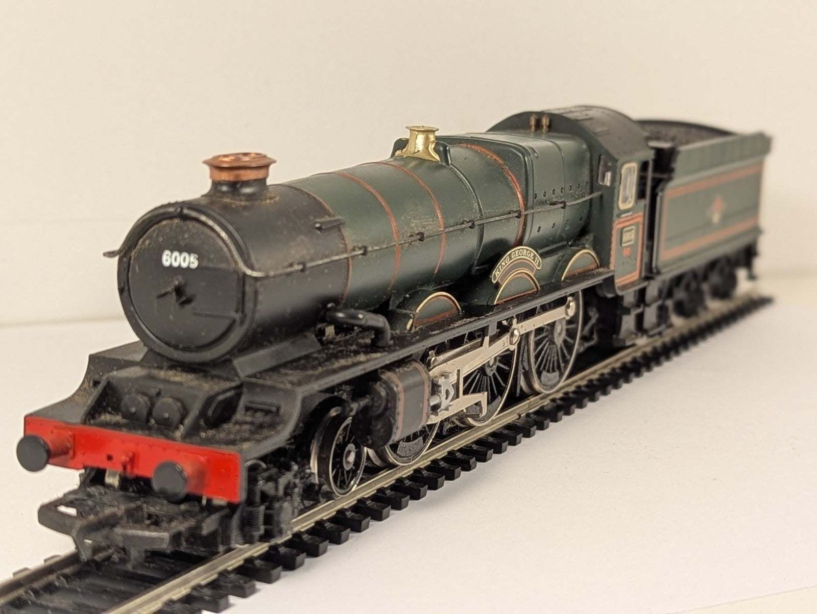 Hornby R303 King Class 'King George II' 6005 BR Green - Boxed