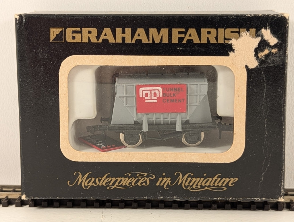 Graham Farish 3514 CPV Presflo Wagon ‘Tunnel Bulk Cement’ N Gauge
