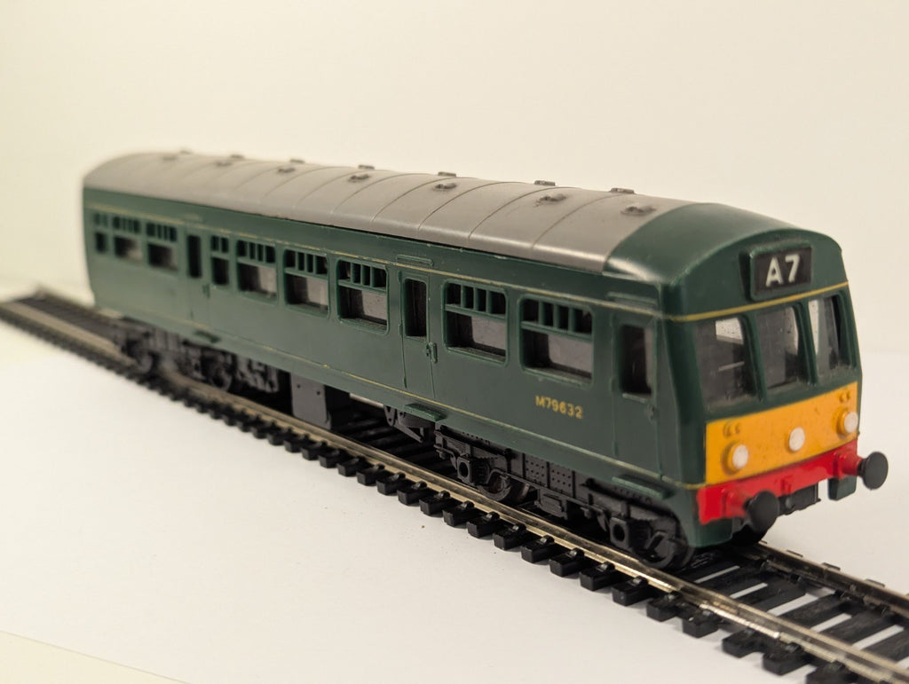Tri-ang Hornby OO Gauge R158 Class 101 DMU Dummy Car BR Green