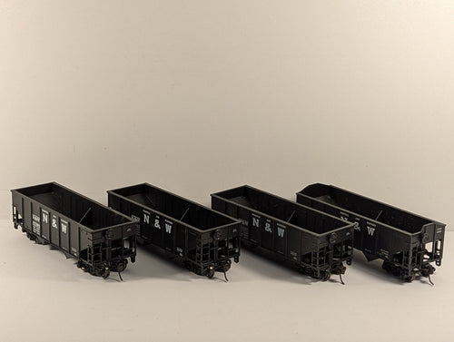 Athearn HO Gauge 34ft Ribbed Hopper Wagons Norfolk & Western