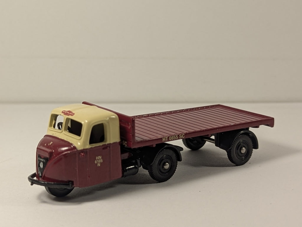 Lledo OO Gauge Scammell Scarab Flatbed Die-cast Vehicle HN 6185 N