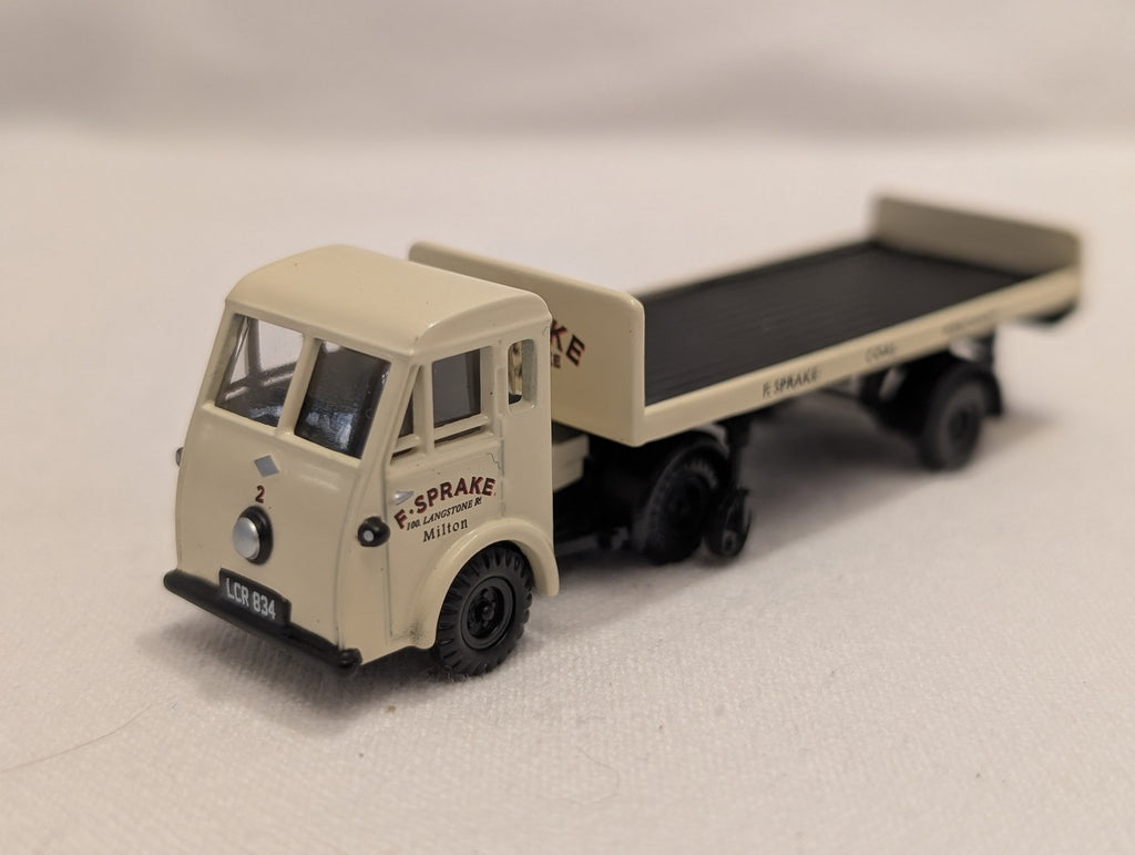 Classix 1:76 Scale Scammell Mechanical Horse Flatbed Trailer