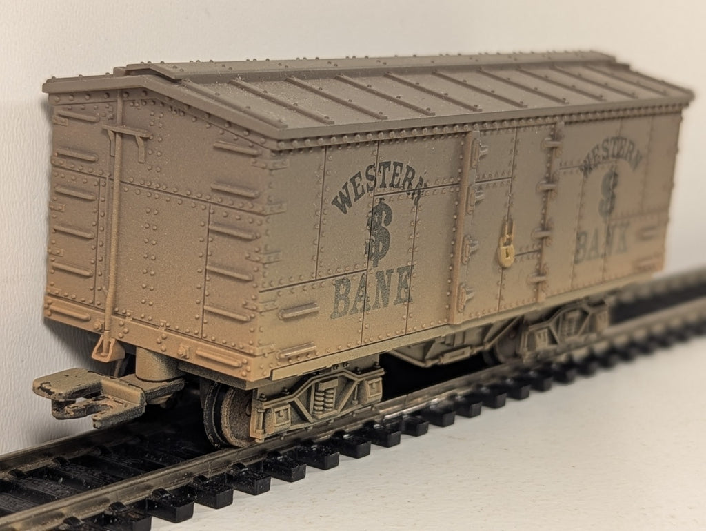 Hornby OO Gauge "Western Bank" Treasure Car Wagon - Toy Story 3 Train Set Split