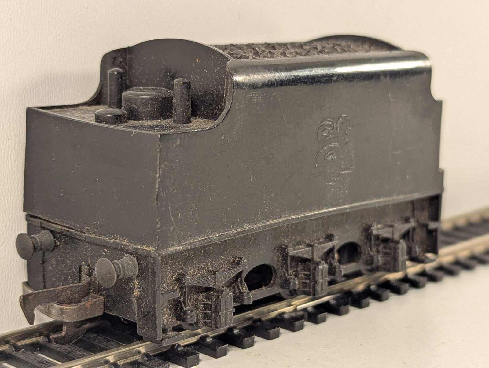 Tri-ang OO Gauge Princess Victoria Tender BR Black - Spares/Repairs