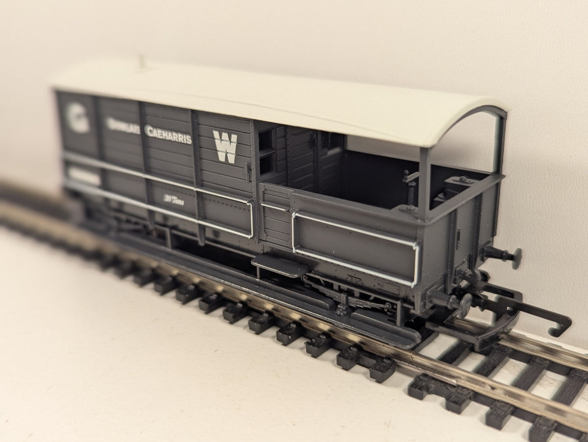 Hornby R6347 OO Gauge GWR 20 Ton Brake Van – Dowlais Caeharris