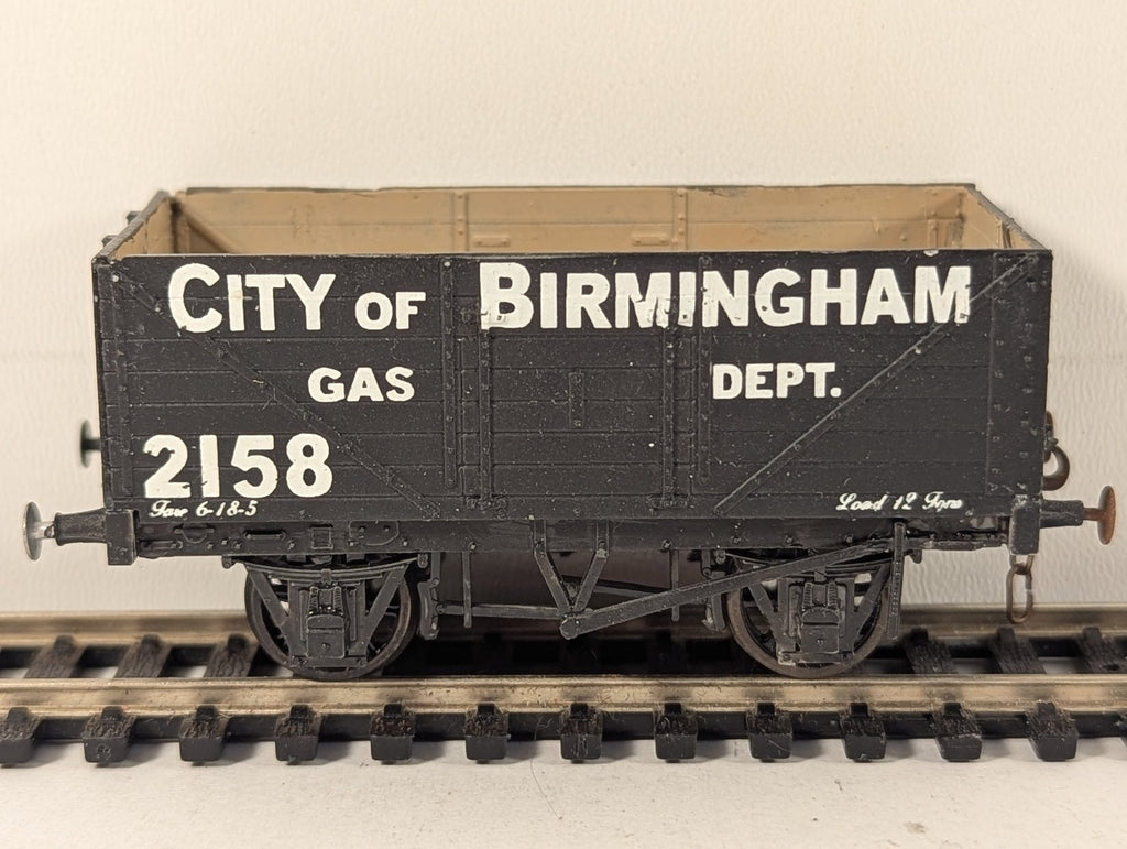 Kit-built OO Gauge 7 Plank Open Wagon Goods Wagon 2158