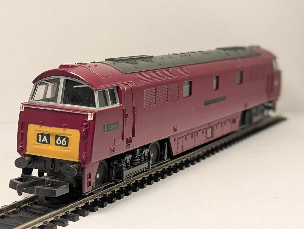 Lima OO Gauge Class 52 Western Gladiator Diesel Locomotive D1016 BR Maroon