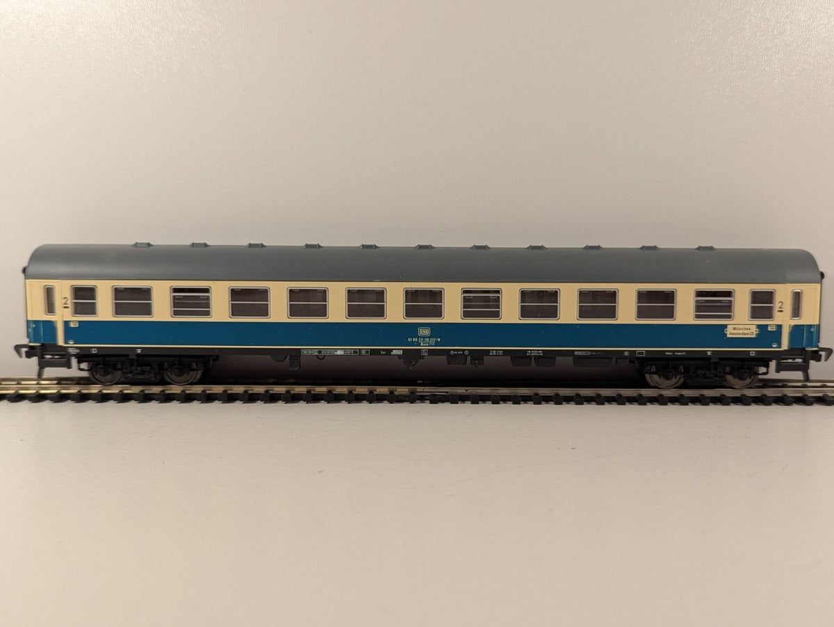 Fleischmann 5192 HO Gauge Deutsche Bundesbahn Passenger Coach