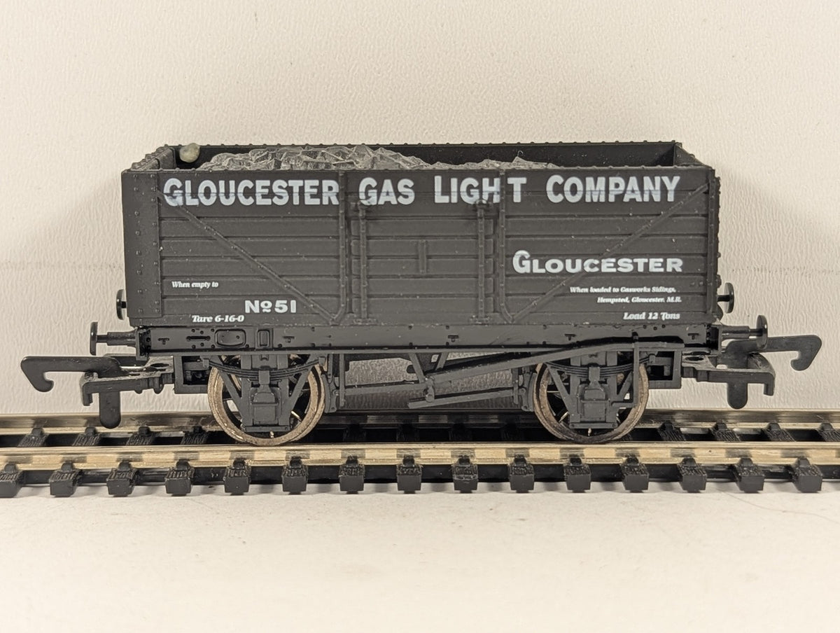 Dapol OO Gauge Gloucester Gas Light Company 7 Plank Wagon Goods Wagon 51