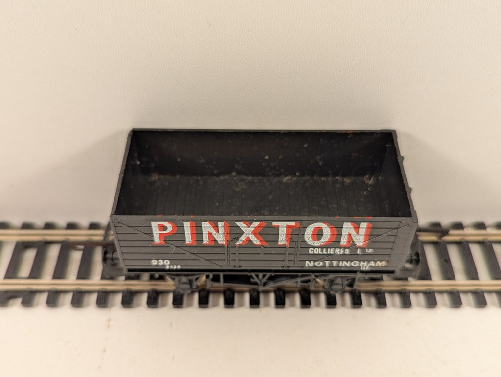 Lima OO Gauge 12T 7 Plank Open Wagon Pinxton Collieries No.930