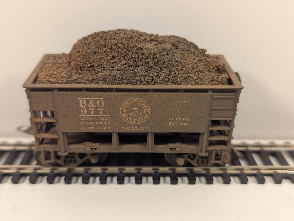 Roundhouse HO B&O Ore Hopper With Load
