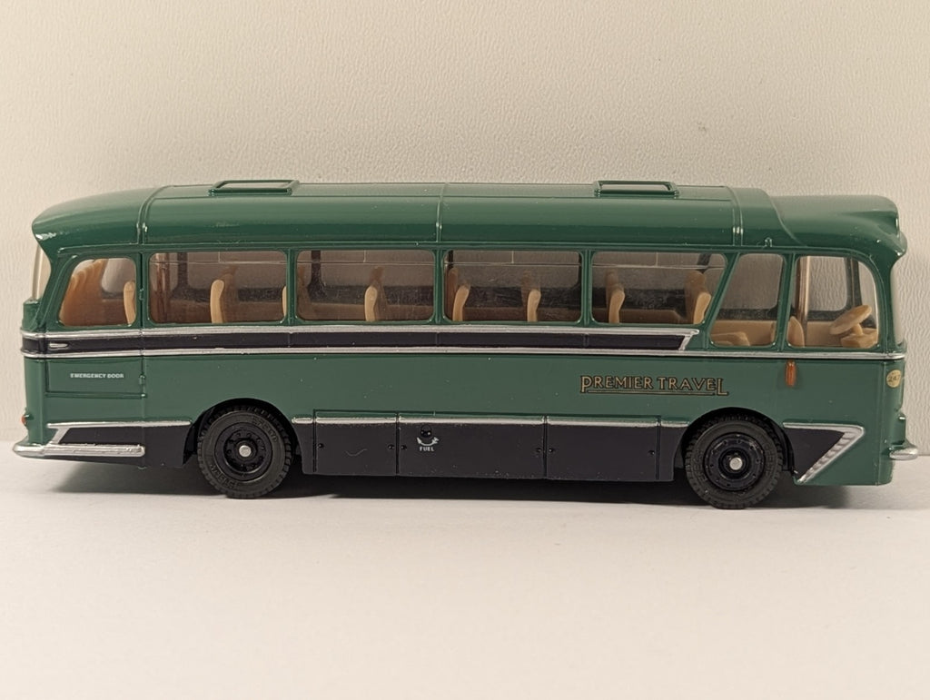 EFE 12202 Harrington Grenadier Coach – “Premier Travel” Livery – 1:76 Scale