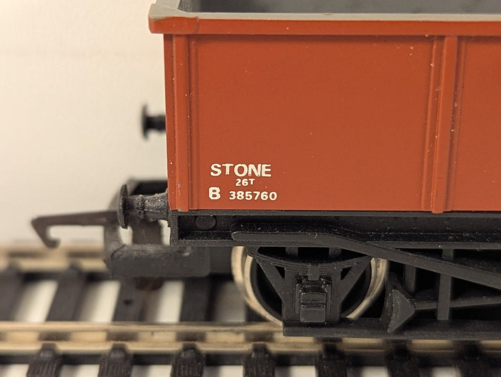 Hornby OO Gauge BR 26 Ton Mineral Wagon 'STONE' Goods Wagon B385760