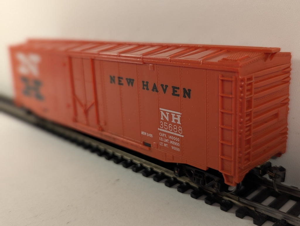 Bachmann HO Gauge New Haven 40ft Steel Boxcar 35688