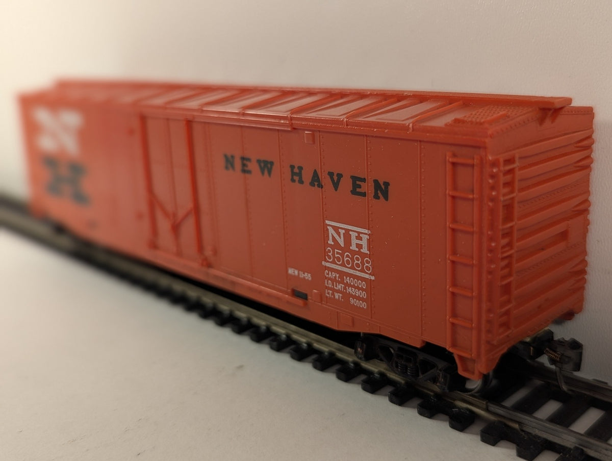 Bachmann HO Gauge New Haven 40ft Steel Boxcar 35688