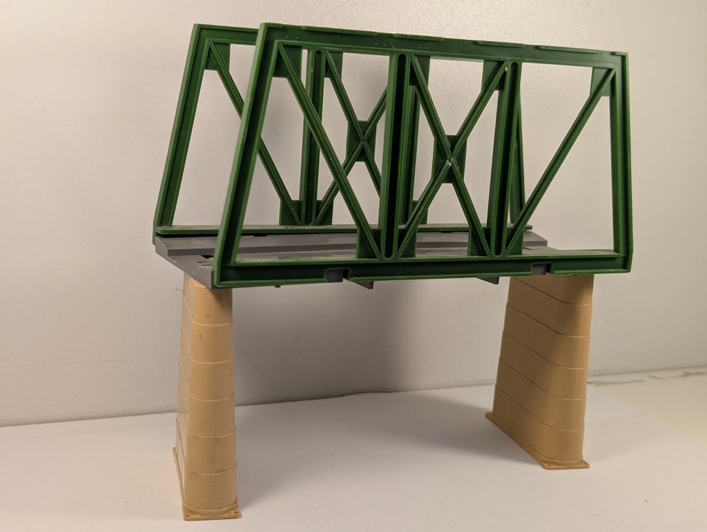 Hornby R657 OO Gauge Girder Bridge
