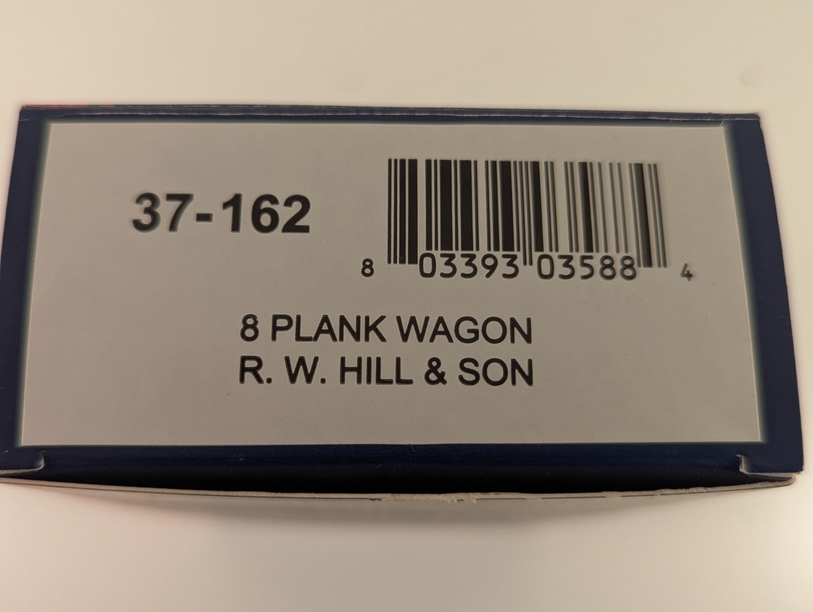 Bachmann Branchline 37-162 8 Plank Wagon “R.W. Hill & Son” Weathered