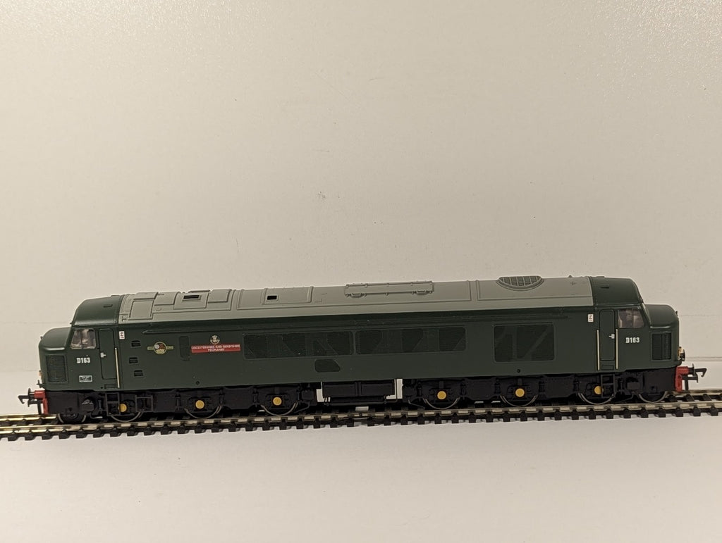 Bachmann OO Gauge Class 46 D163 Leicestershire & Derbyshire Yeomanry