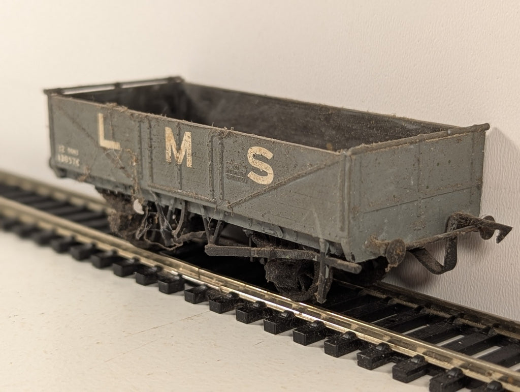 Kitbuilt OO Gauge 5 Plank Open Wagon Goods Wagon 138576 LMS Grey